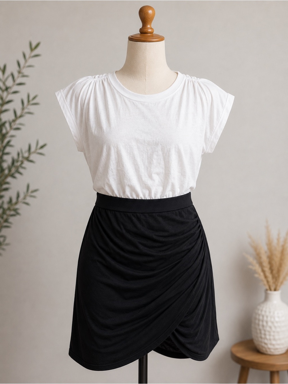 BCBGMaxAzria Black & White Dress